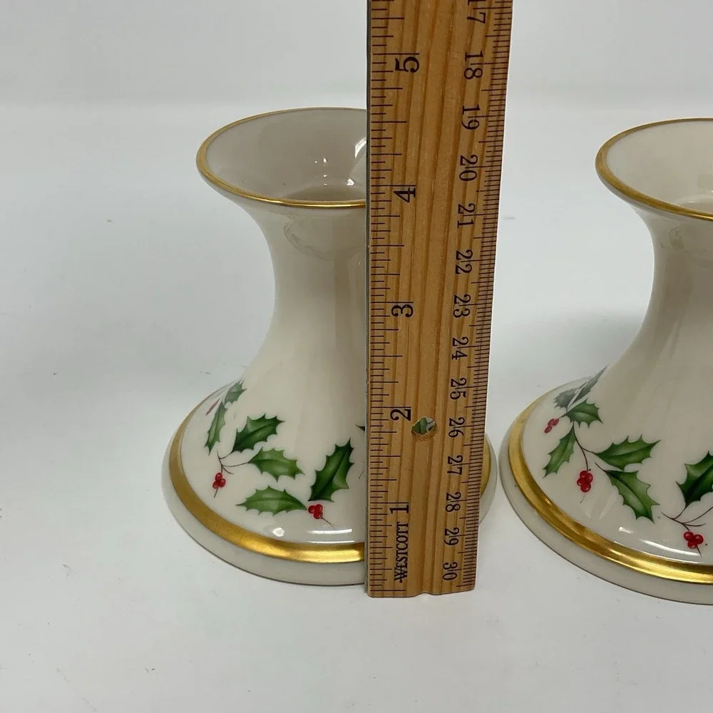 Lenox‎ Holiday Dimensions Set Of 2 Candlestick Holders Holly Berries Christmas